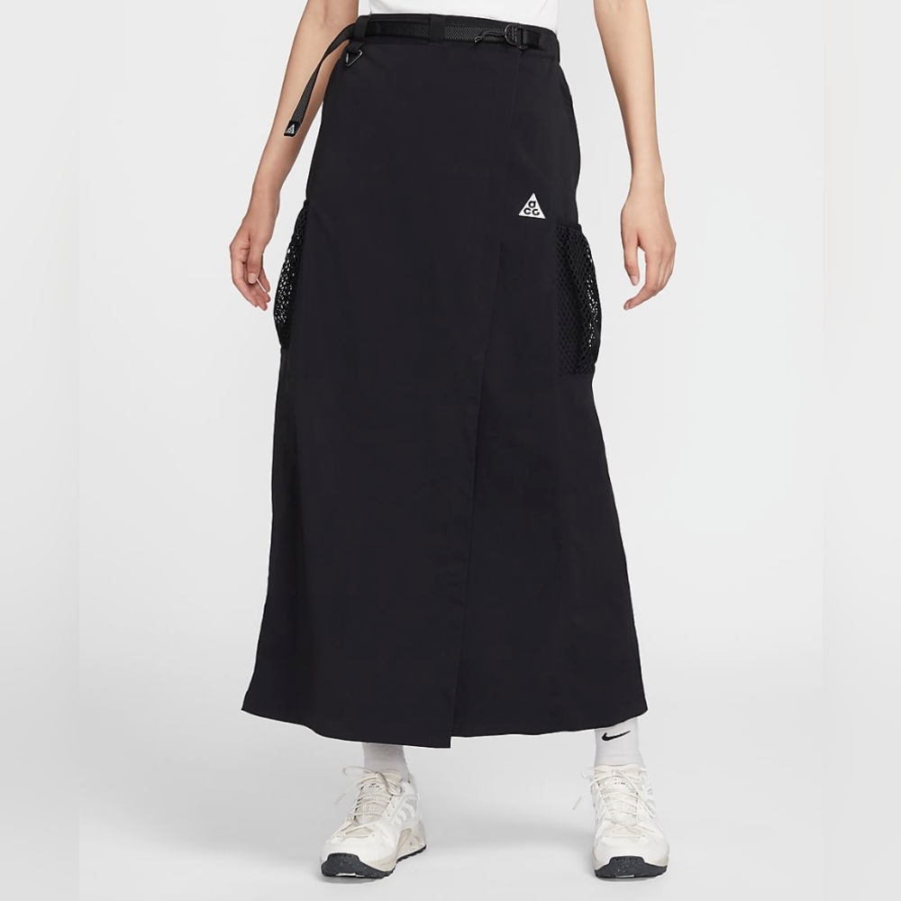 NWT Nike ACG "Snowgrass" Wrap Skirt